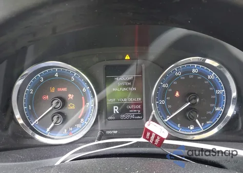 2019 Toyota Corolla Le from USA, damaged, VIN 5YFBURHE9KP927864